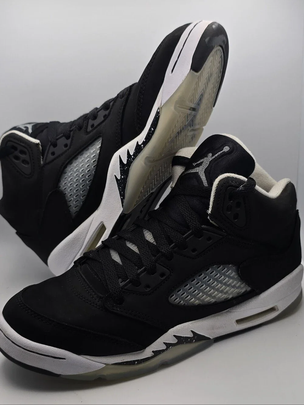 Nike Jordan Retro 5 Men’s Black/White Basketball Shoes